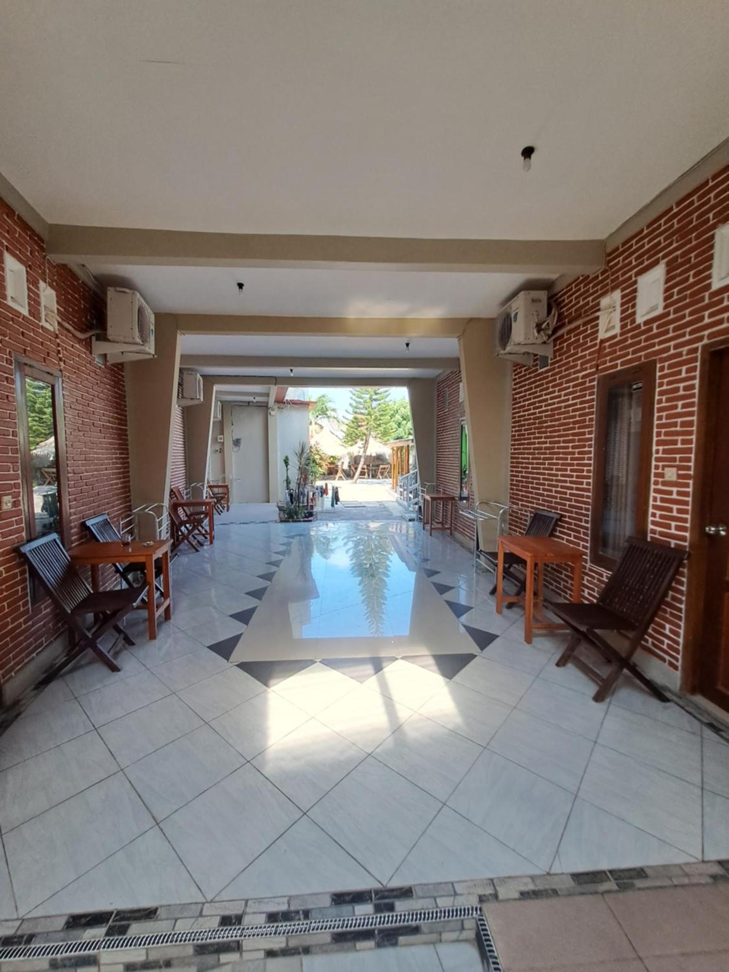 Hotel Azza Karimunjawa Esterno foto